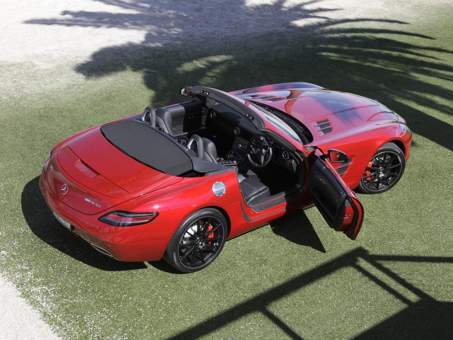  Mercedes-Benz SLS 63 AMG Roadster 2011 года  (AU) (фото 10 из 11)